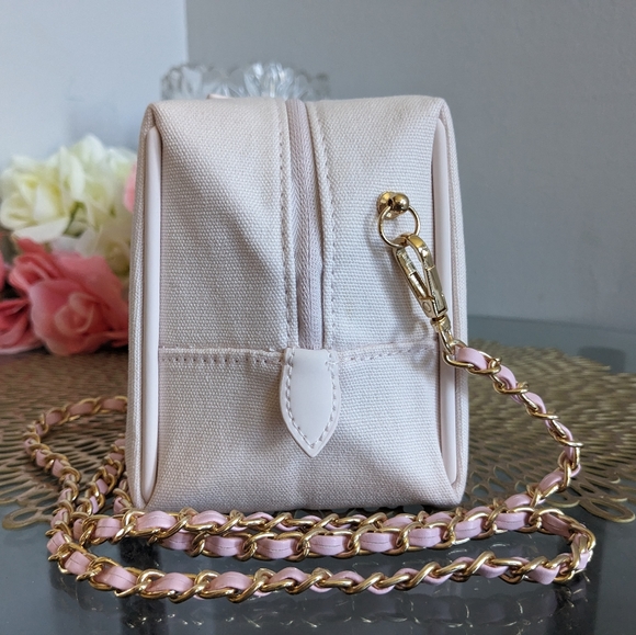 Burberry - Picture 7 of 12